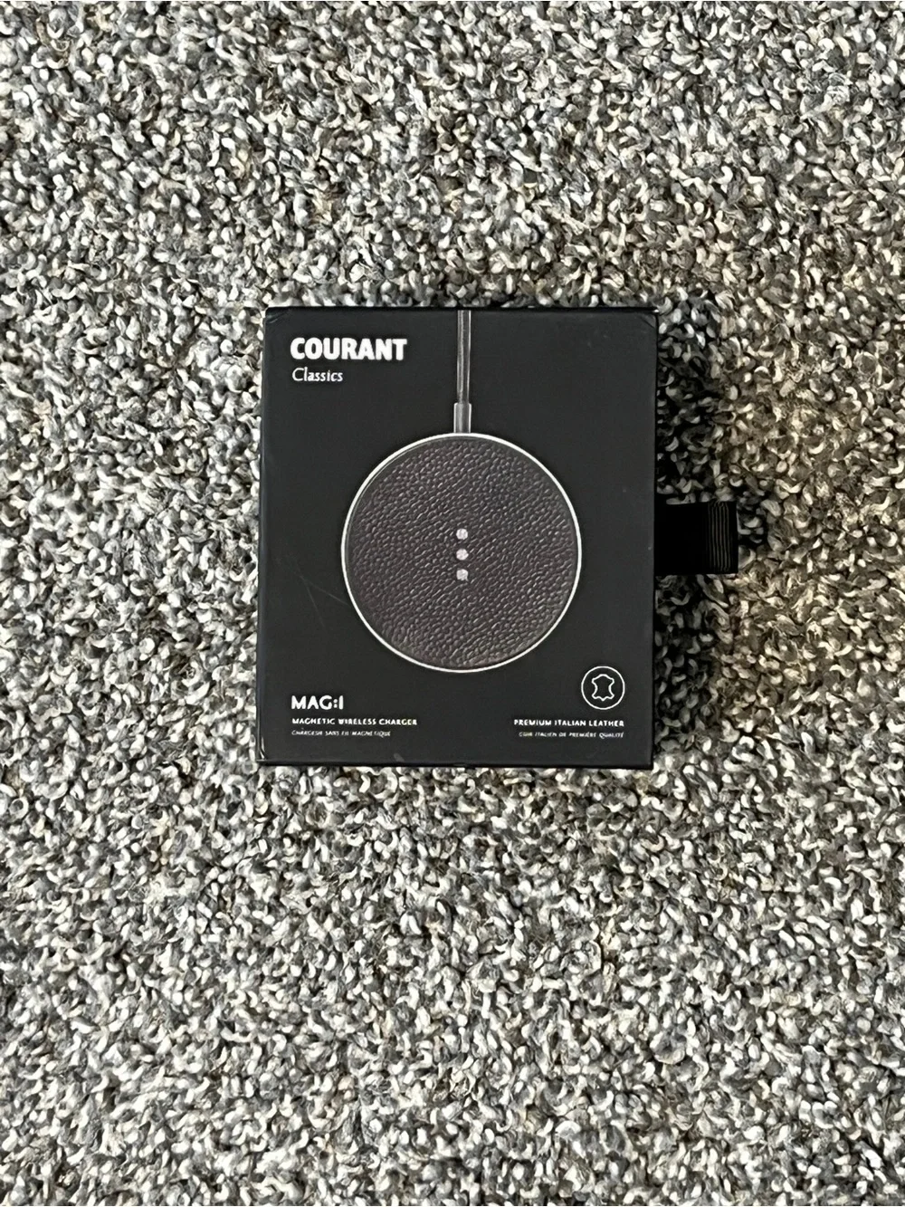 Courant Classics MAG:1 Magnetic Wireless Charger - Ash